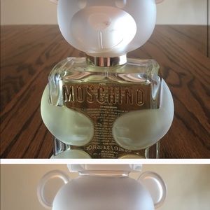 Two kinds Of perfumes